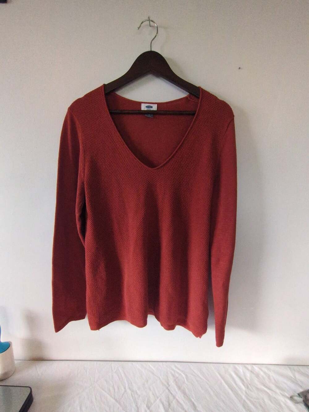 Old Navy V-Neck Sweater Size XL Rust Orange Textured Pullover Long Sleeve